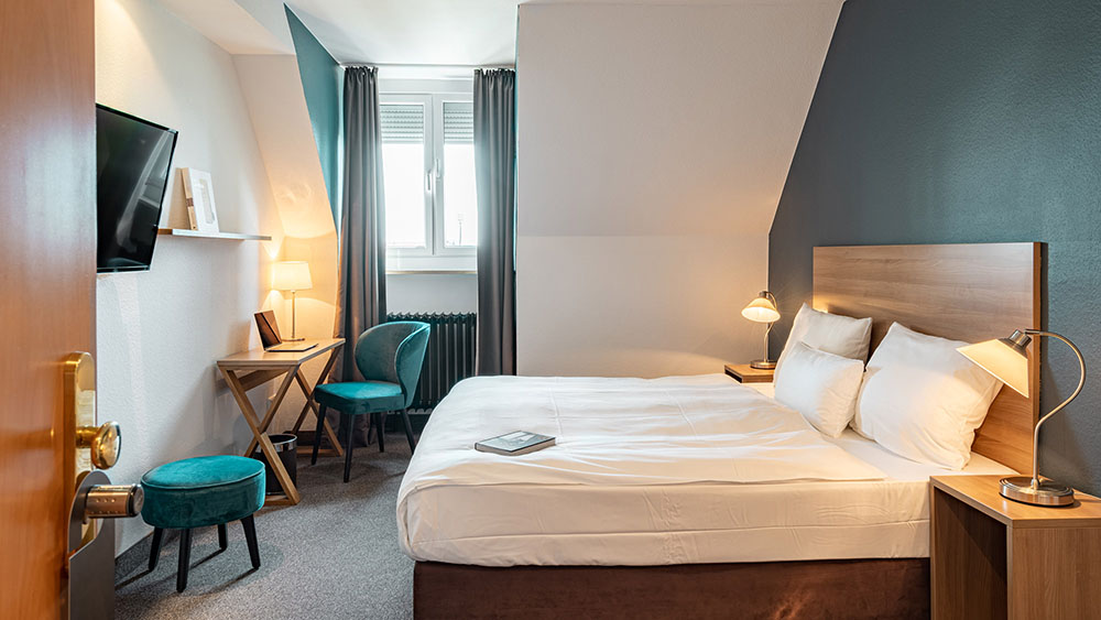 DOUBLE GARDEN room image