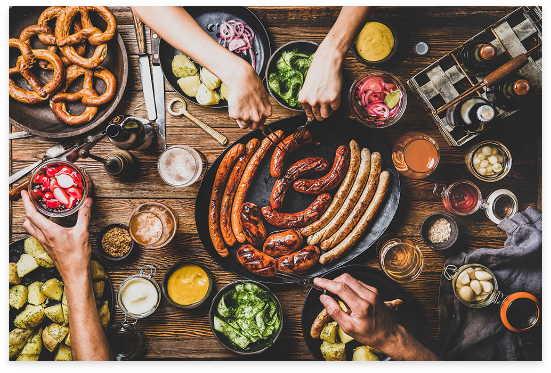 Nearby dining detail